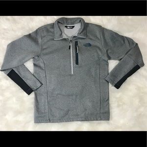 North Face Half Zip Pull Over Hoodie